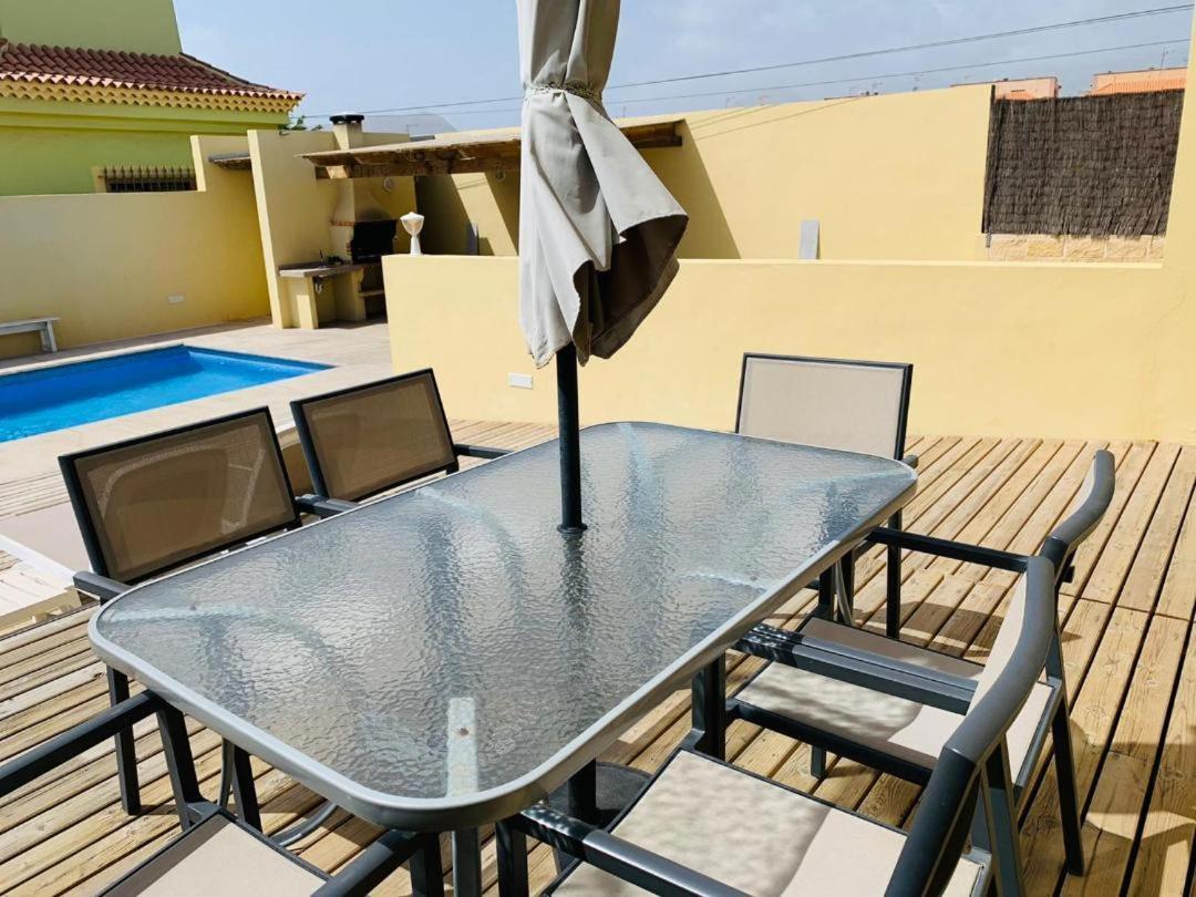 Vivienda Vacacional Tinizara Arona  Exterior photo